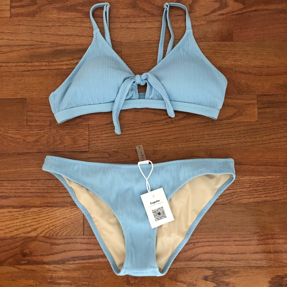 CUPSHE blue NWT bikini size M!